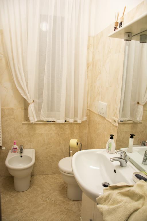 Mare Apartment Follonica Phòng bức ảnh