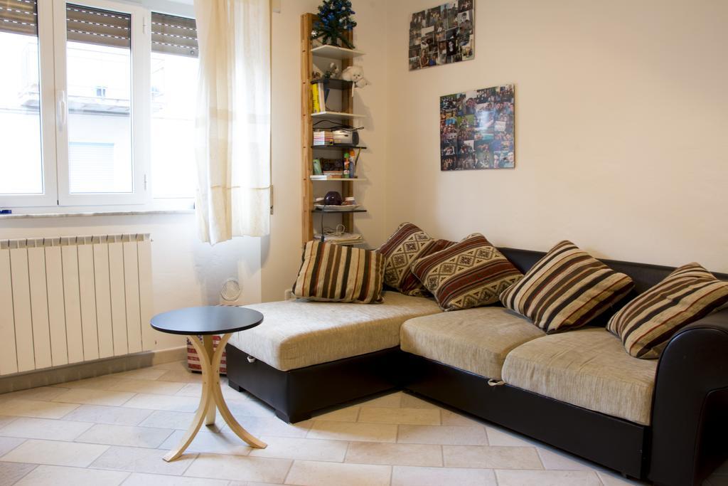 Mare Apartment Follonica Phòng bức ảnh